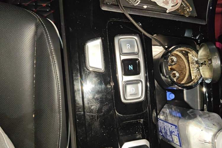 Used Hyundai Custo 2024 270TGDi TOP Smart Luxury Flagship Edition Gear Lever