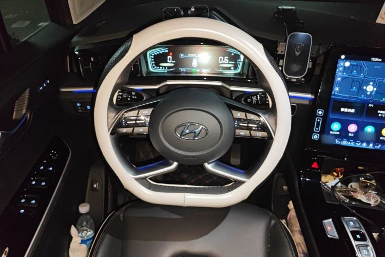 Used Hyundai Custo 2024 270TGDi TOP Smart Luxury Flagship Edition Steering Wheel