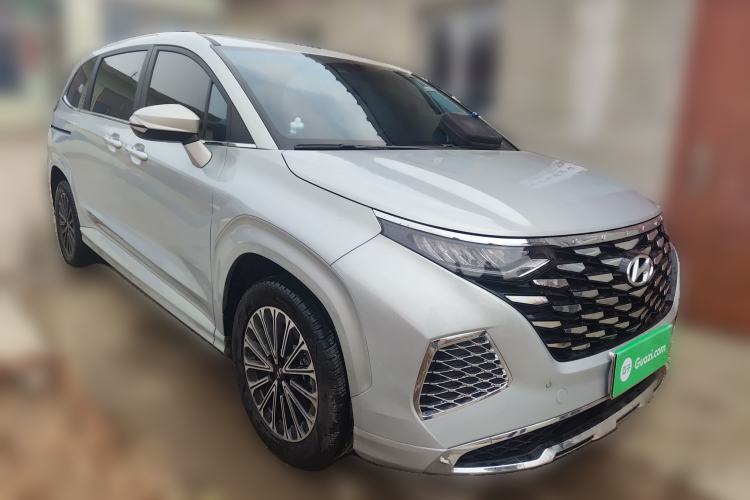 Used Hyundai Custo 2024 270TGDi LUX Prestige Edition Front Right 45 Deg