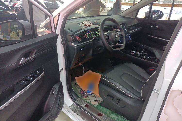 Used Hyundai Custo 2024 270TGDi LUX Prestige Edition Driver Seat