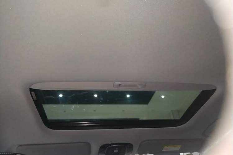 Used Hyundai Custo 2024 270TGDi LUX Prestige Edition Headliner