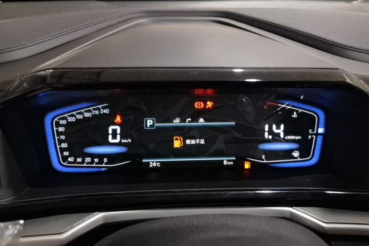 Used Hyundai Custo 2024 270TGDi LUX Prestige Edition Instrument Cluster