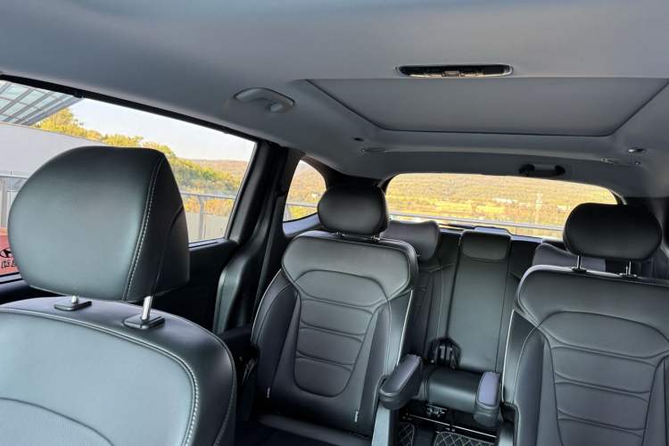 Used Hyundai Custo 2024 270TGDi LUX Prestige Edition Interior 11