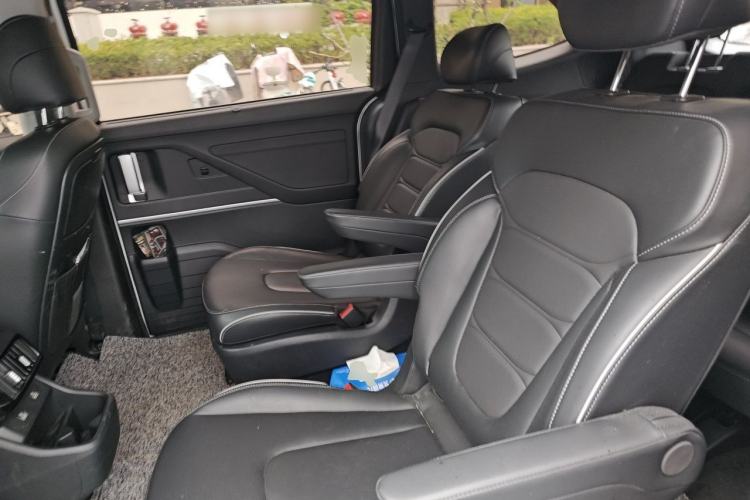 Used Hyundai Custo 2024 270TGDi LUX Prestige Edition Left Rear Seat