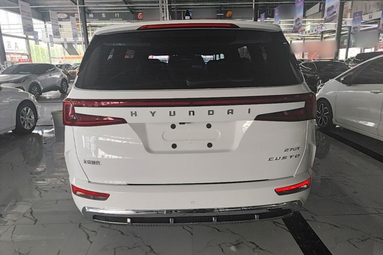 Used Hyundai Custo 2024 270TGDi LUX Prestige Edition Rear