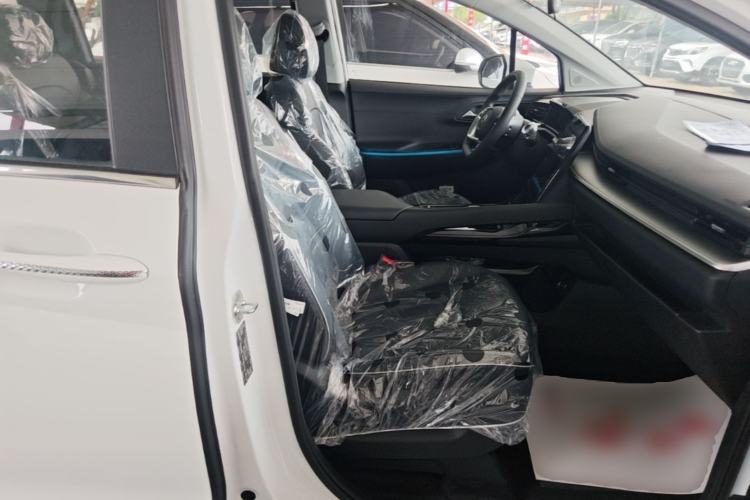 Used Hyundai Custo 2024 270TGDi LUX Prestige Edition Right Front Seat