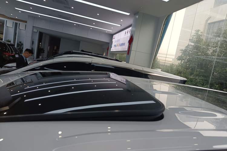 Used Hyundai Custo 2024 270TGDi LUX Prestige Edition Roof