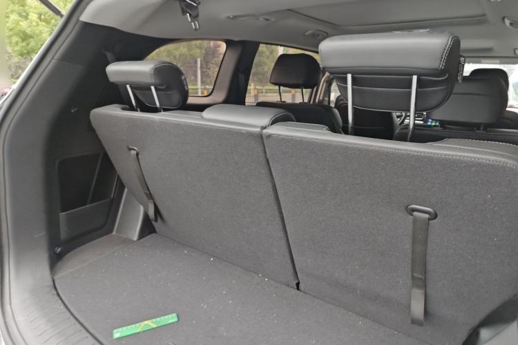 Used Hyundai Custo 2024 270TGDi LUX Prestige Edition Trunk