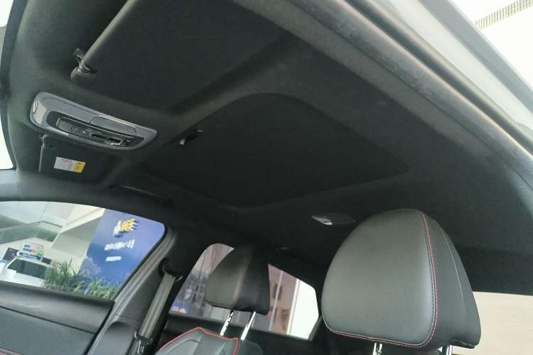 Used Hyundai Elantra 2022 240TGDi DCT LUX Prestige Edition Headliner