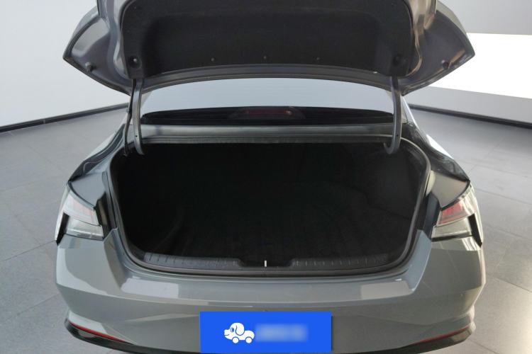Used Hyundai Elantra 2022 240TGDi DCT LUX Prestige Edition Trunk