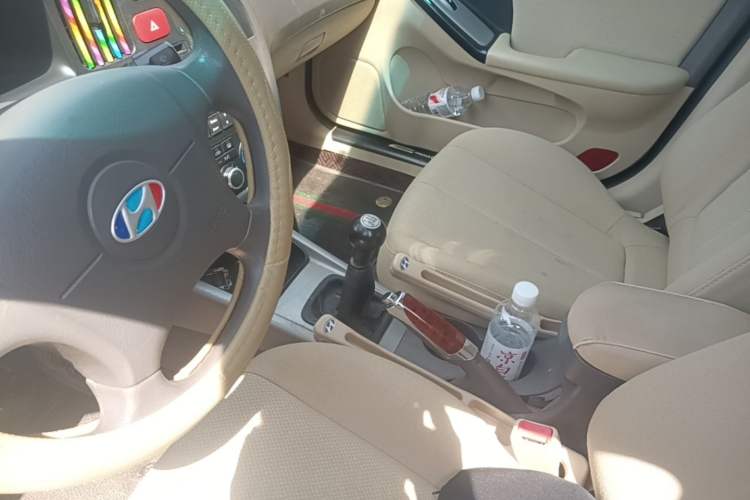 Used Hyundai Elantra 2005 1.6L Manual Standard Edition Audio And AC Panel