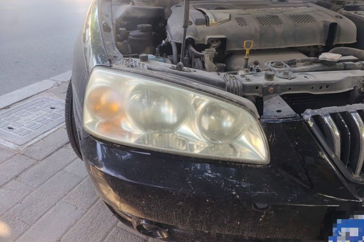 Used Hyundai Elantra 2005 1.6L Manual Luxury Model Right Front Headlight