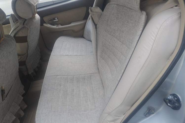 Used Hyundai Elantra 2005 1.6L Manual Luxury Model Left Rear Seat