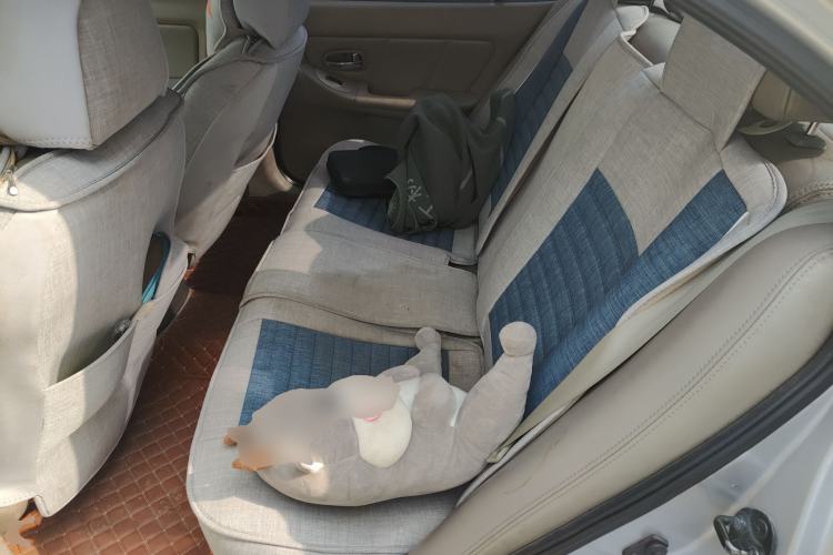 Used Hyundai Elantra 2005 1.6L Automatic Luxury Edition Left Rear Seat