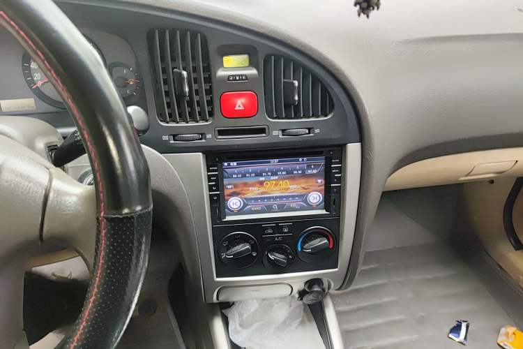 Used Hyundai Elantra 2007 1.6L Manual Comfort Model Audio And AC Panel