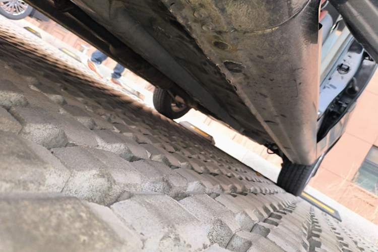 Used Hyundai Elantra 2007 1.6L Automatic Comfort Edition Chassis Front Left