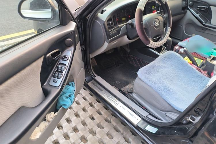 Used Hyundai Elantra 2007 1.6L Automatic Comfort Edition Driver Seat