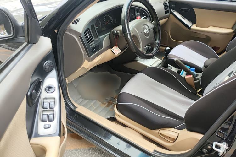 Used Hyundai Elantra 2007 1.6L Manual Comfort Model Driver Seat