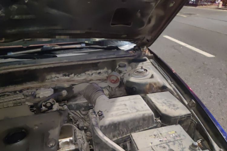 Used Hyundai Elantra 2007 1.6L Manual Comfort Model Engine Bay Left