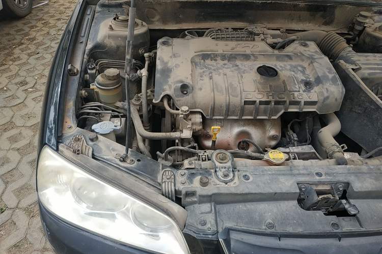Used Hyundai Elantra 2007 1.6L Manual Comfort Model Engine Bay Right