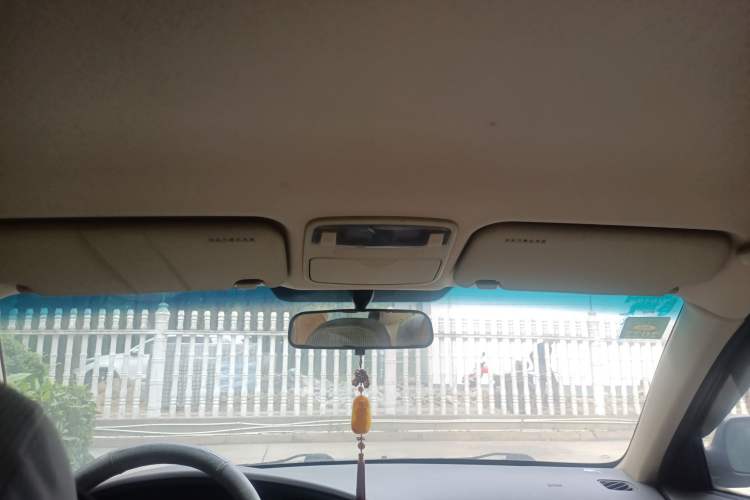 Used Hyundai Elantra 2007 1.6L Manual Comfort Model Headliner