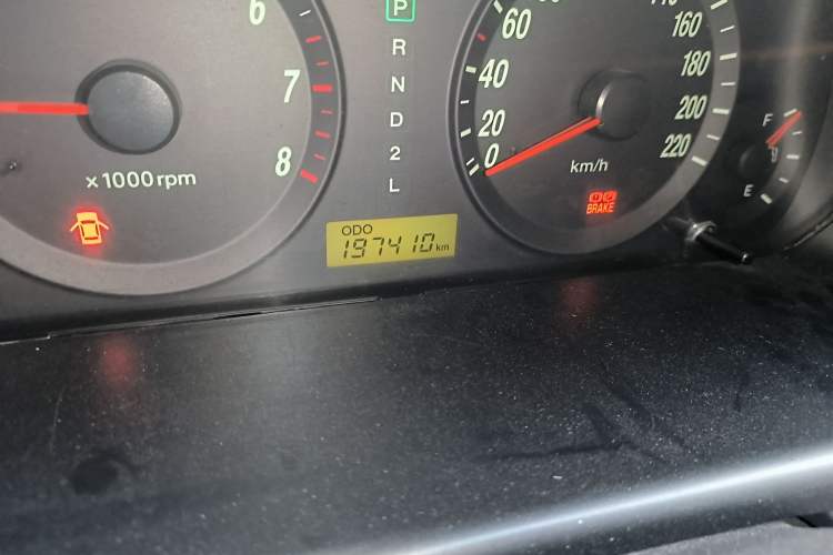 Used Hyundai Elantra 2007 1.6L Automatic Comfort Edition Odometer Close Up