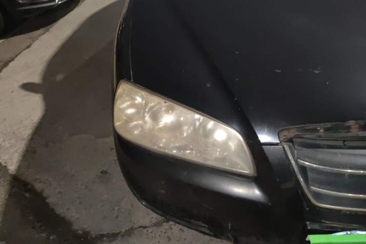 Used Hyundai Elantra 2007 1.6L Manual Comfort Model Right Front Headlight