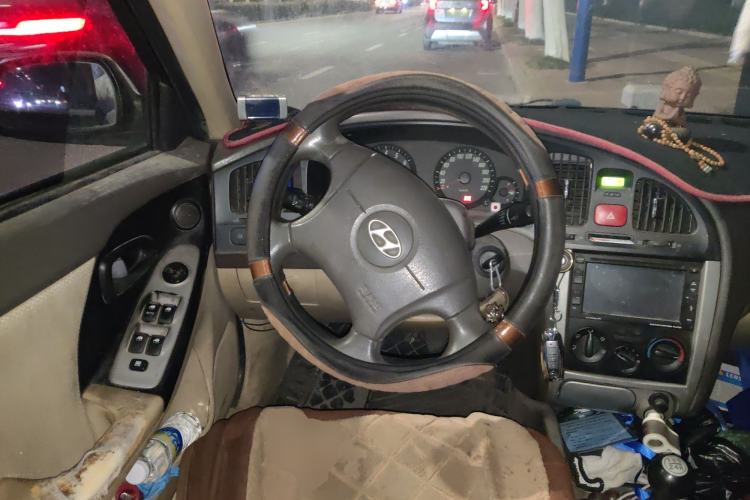 Used Hyundai Elantra 2007 1.6L Manual Comfort Model Steering Wheel