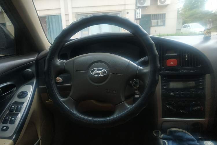 Used Hyundai Elantra 2007 1.6L Manual Comfort Model Steering Wheel