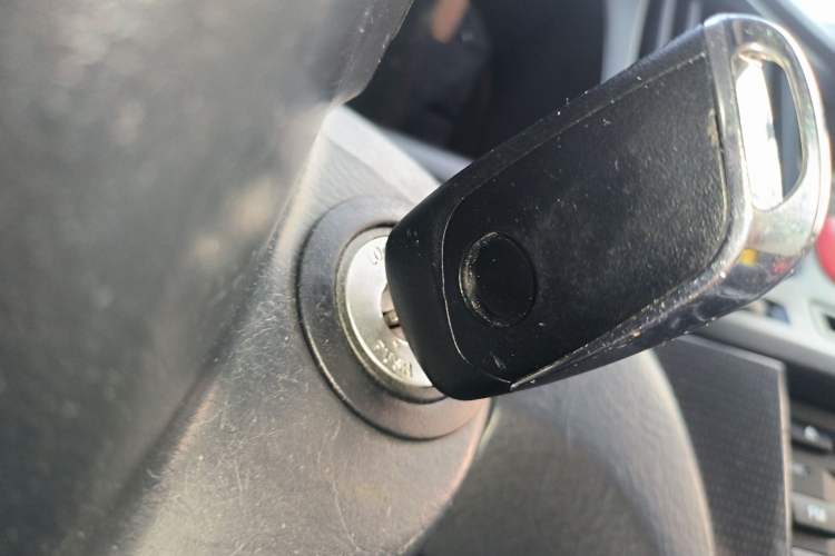 Used Hyundai Elantra 2007 1.6L Automatic Comfort Edition Vehicle Key