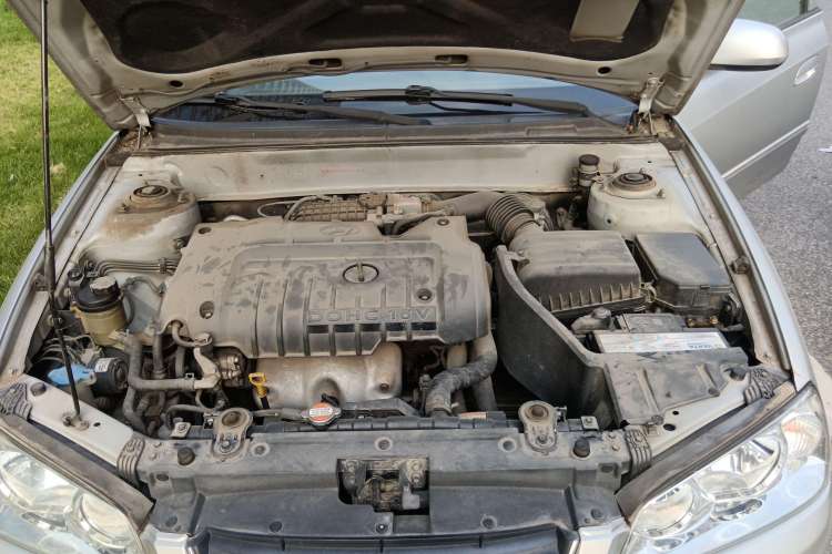 Used Hyundai Elantra 2007 1.6L Manual Comfort Model Engine Bay