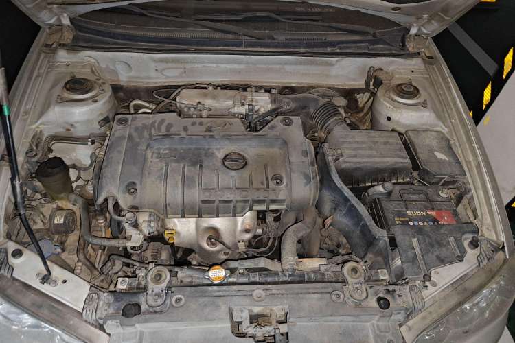 Used Hyundai Elantra 2007 1.6L Automatic Comfort Edition Engine Bay