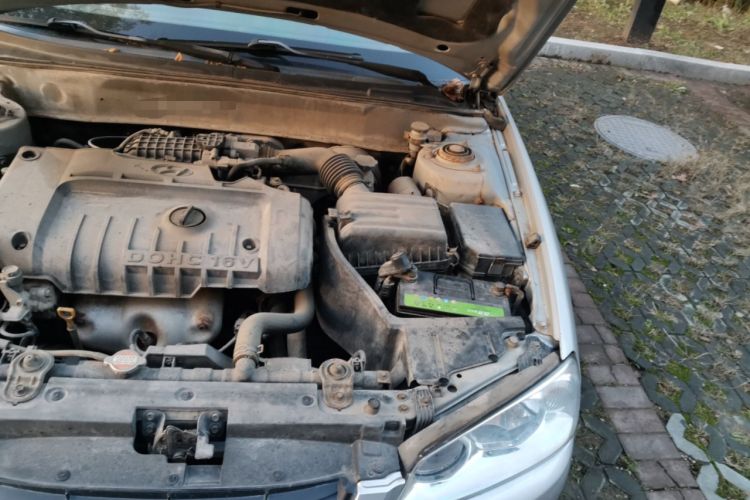 Used Hyundai Elantra 2007 1.6L Manual Comfort Model Engine Bay Left