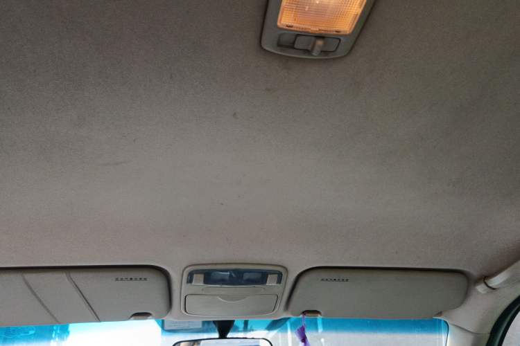 Used Hyundai Elantra 2007 1.6L Manual Comfort Model Headliner