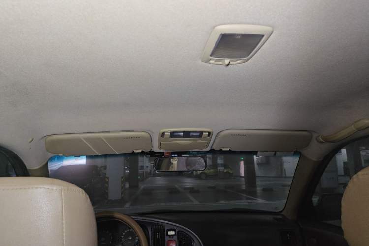 Used Hyundai Elantra 2007 1.6L Automatic Comfort Edition Headliner