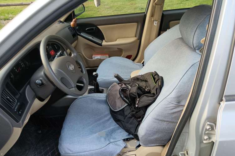 Used Hyundai Elantra 2007 1.6L Manual Comfort Model Left Front Seat