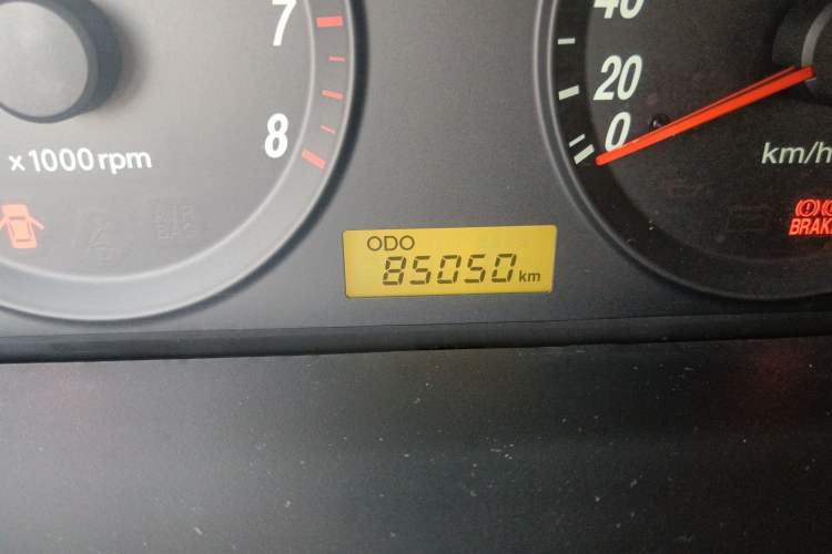 Used Hyundai Elantra 2007 1.6L Manual Comfort Model Odometer Close Up