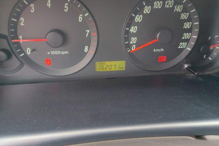 Used Hyundai Elantra 2007 1.6L Manual Comfort Model Odometer Close Up
