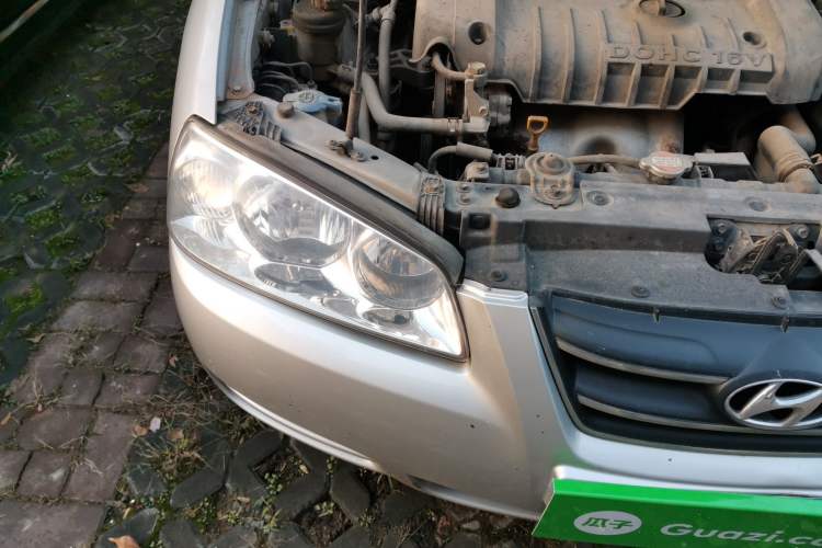Used Hyundai Elantra 2007 1.6L Manual Comfort Model Right Front Headlight