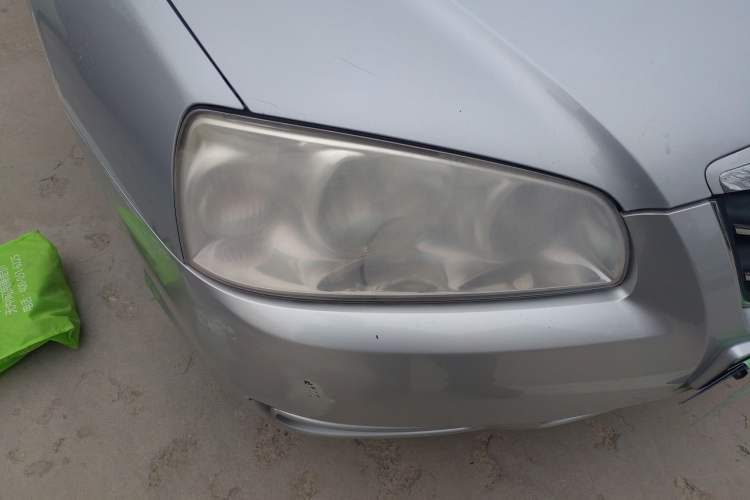 Used Hyundai Elantra 2007 1.6L Manual Comfort Model Right Front Headlight