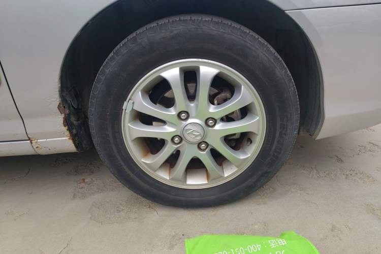 Used Hyundai Elantra 2007 1.6L Manual Comfort Model Right Front Wheel Hub