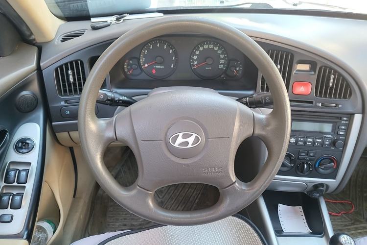 Used Hyundai Elantra 2007 1.6L Manual Comfort Model Steering Wheel