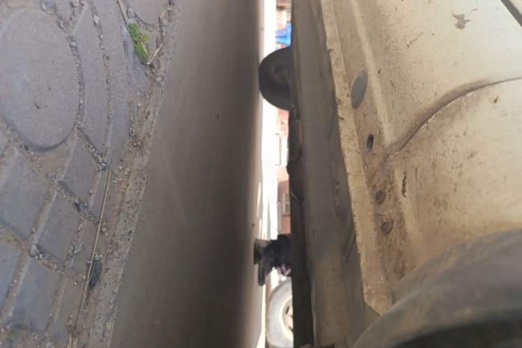 Used Hyundai Elantra 2007 1.6L Manual Comfort Model Chassis Front Right