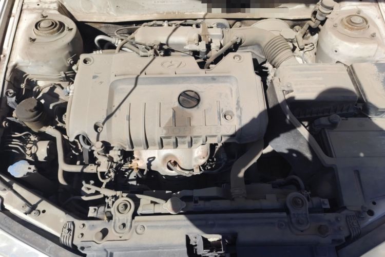 Used Hyundai Elantra 2007 1.6L Manual Comfort Model Engine Bay