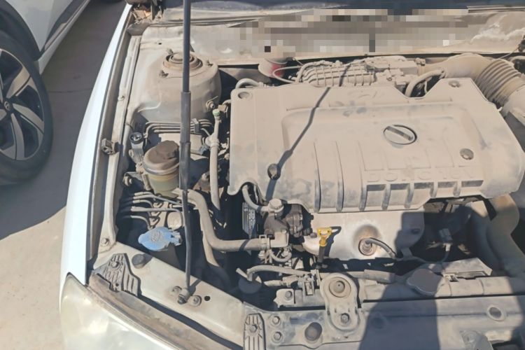 Used Hyundai Elantra 2007 1.6L Manual Comfort Model Engine Bay Right