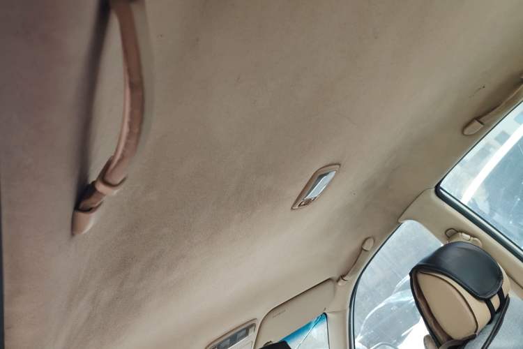 Used Hyundai Elantra 2007 1.6L Manual Comfort Model Headliner