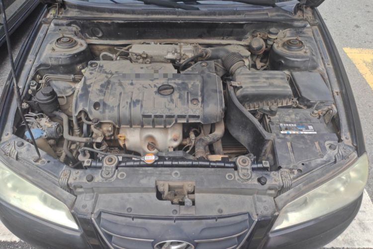 Used Hyundai Elantra 2008 1.6L Manual Deluxe Prestige Edition Engine Bay