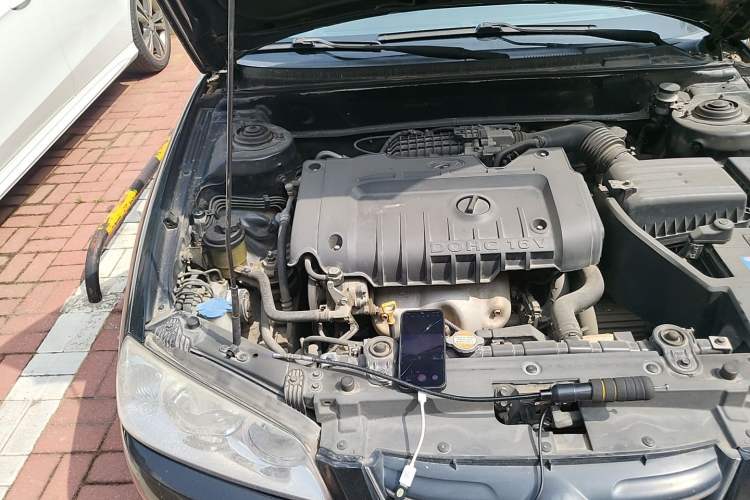 Used Hyundai Elantra 2008 1.6L Manual Deluxe Prestige Edition Engine Bay Right