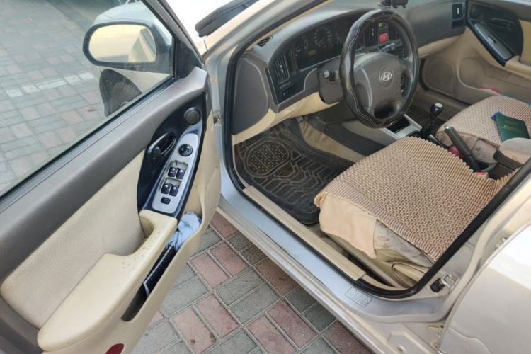 Used Hyundai Elantra 2008 1.6L Manual Deluxe Prestige Edition Driver Seat