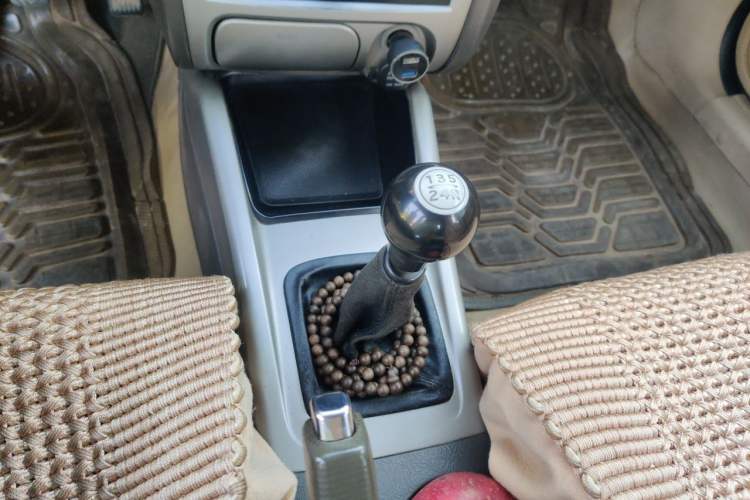Used Hyundai Elantra 2008 1.6L Manual Deluxe Prestige Edition Gear Lever